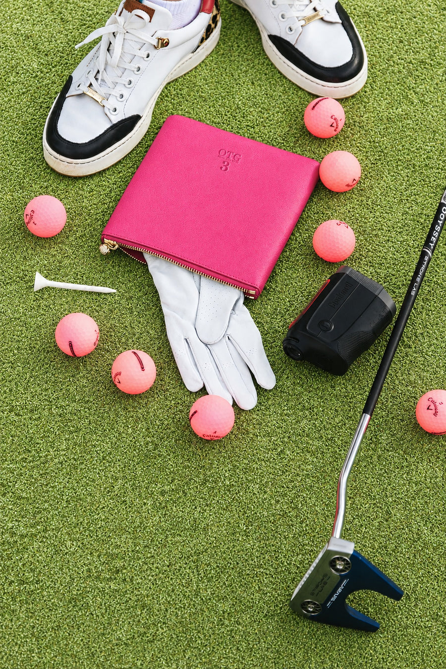 #3 Hot Pink Pouch, lifestyle photo 1