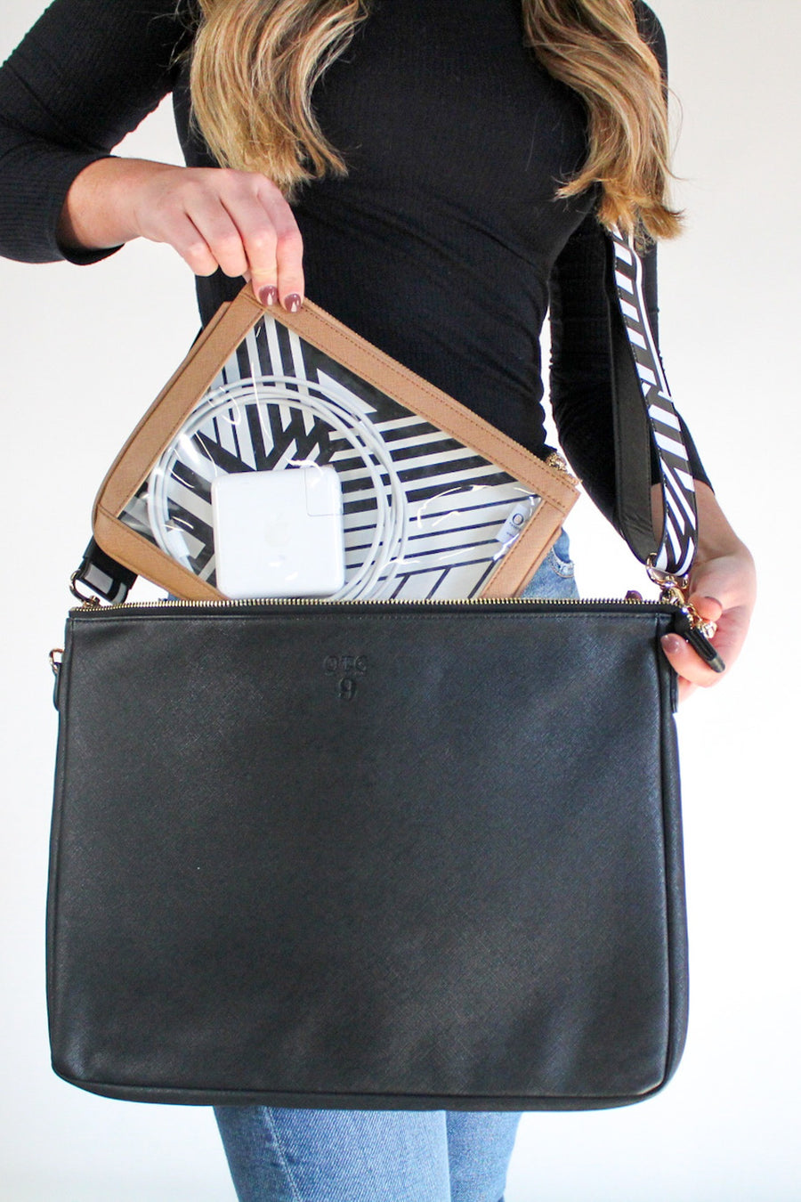 #9 Black Padded Crossbody Techie, lifestyle photo 1